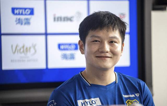 居首位