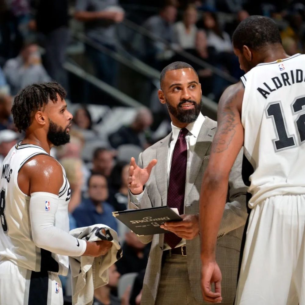 期待辽宁队 期待辽宁队