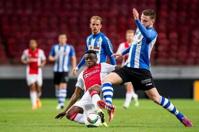 我可以帮你 我可以帮你